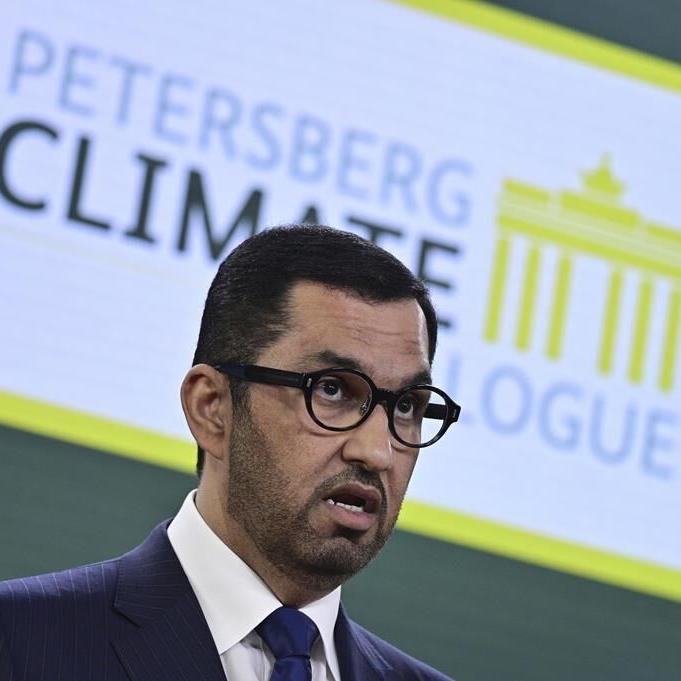 Climate talks chief urges oil producing states to slash emissions